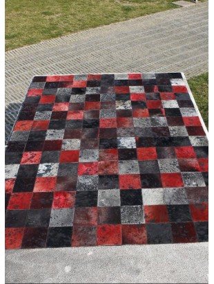 http://www.commodeetconsole.com/1259-thickbox_default/tapis-patchwork-cuir-tapis-peau-peaux.jpg