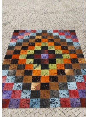 http://www.commodeetconsole.com/1260-thickbox_default/tapis-patchwork-cuir-peaux-peau.jpg