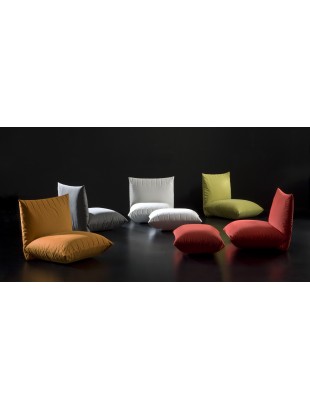 http://www.commodeetconsole.com/1980-thickbox_default/dormeuse-pouf-sonora-design.jpg